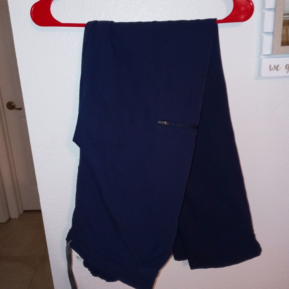 Figs Navy Med tall bundle